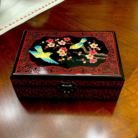 Chinoiserie Jewelry Organizer Vintage Jewelry Box - Picture 1 of 16